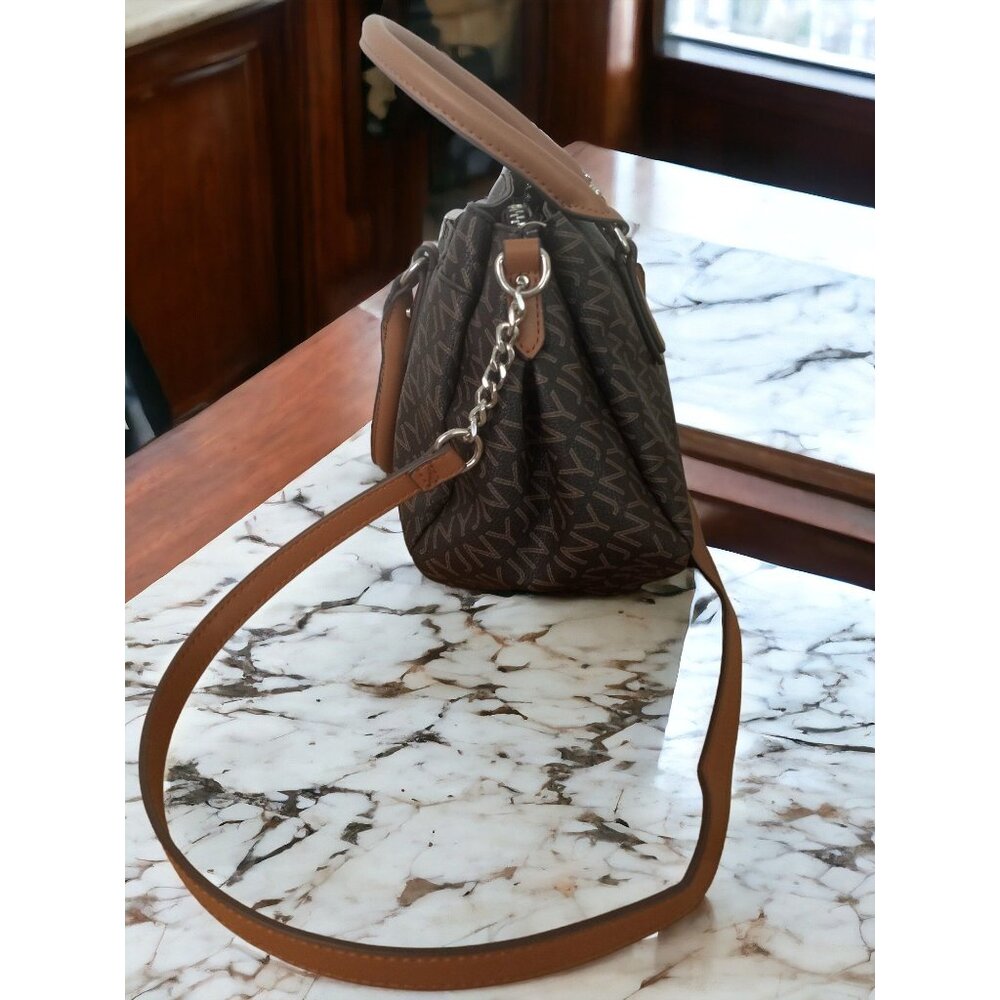 Jones New York Signature Brown / Tan Vinyl Handbag / Satchell / Crossbody Purse - Picture 5 of 16
